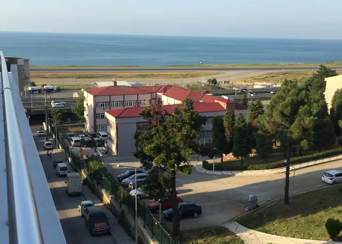 Yali Suit Hotel